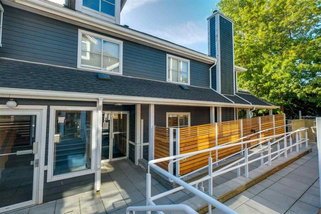 2960 E 29th Avenue, Collingwood - Image